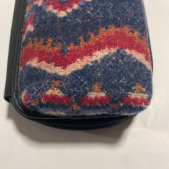 PENDLETON  Wool Wallet - Picture 5 of 6